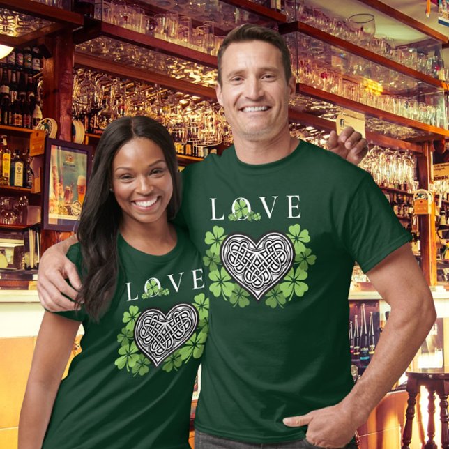 Irish LOVE Samrock & Celtic Knot T-Shirt (Creator Uploaded)