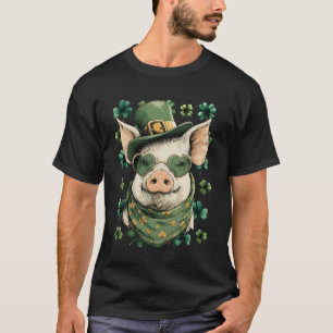 Irish Pig with Hearts Sunglasses Shamrocks St Patr T-Shirt
