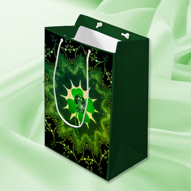 Irish Shamrock and Emerald Medium Gift Bag (Creator Uploaded)