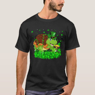 Irish Shamrock Leprechaun Turtle St Patrick's Day T-Shirt