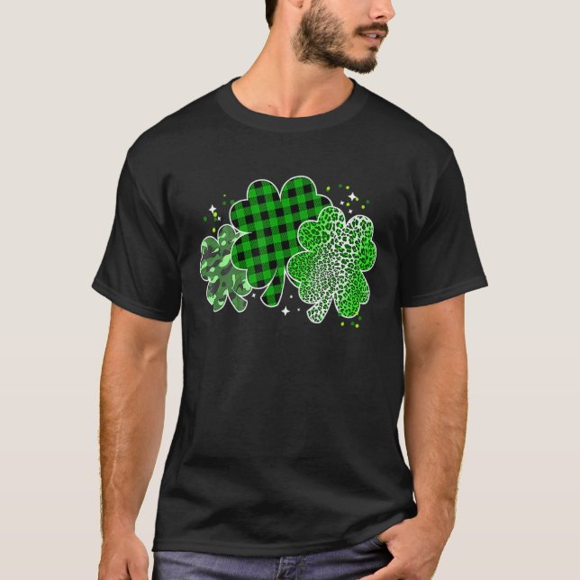 Irish Shamrock St Patrick Day Leopard Camouflage G T-Shirt (Front)
