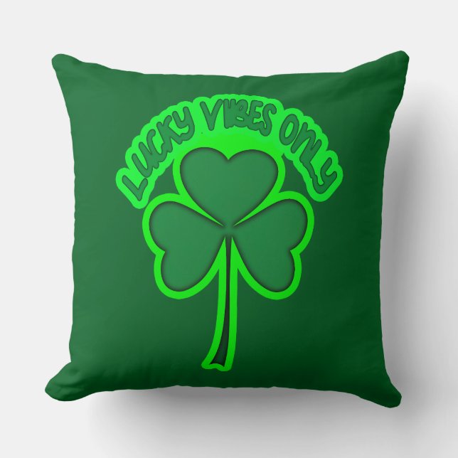 Irish Vibes St Patrick’s Day Shirt – almofada Cushion (Front)