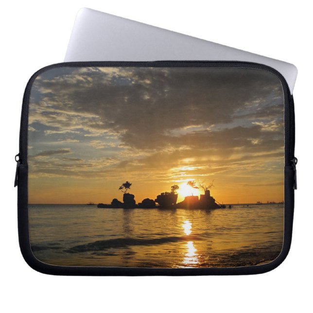 island sunset laptop sleeve (Front)