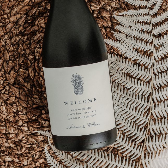 Island Vintage Pineapple Wedding Welcome Wine Label (Creator Uploaded)