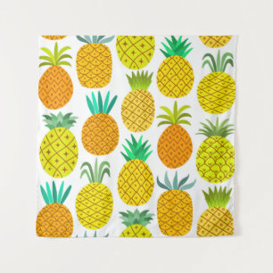 Isolated Pineapple: Vintage Seamless Pattern. Tapestry