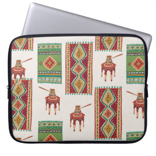 Istanbul Carpets Coffee: Vintage Pattern Laptop Sleeve