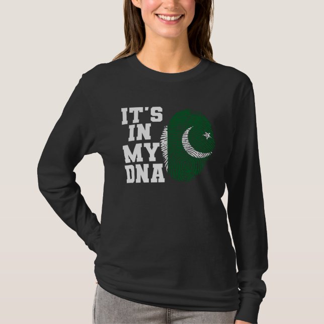It s In My DNA Pakistani Flag pakistan T-Shirt (Front)