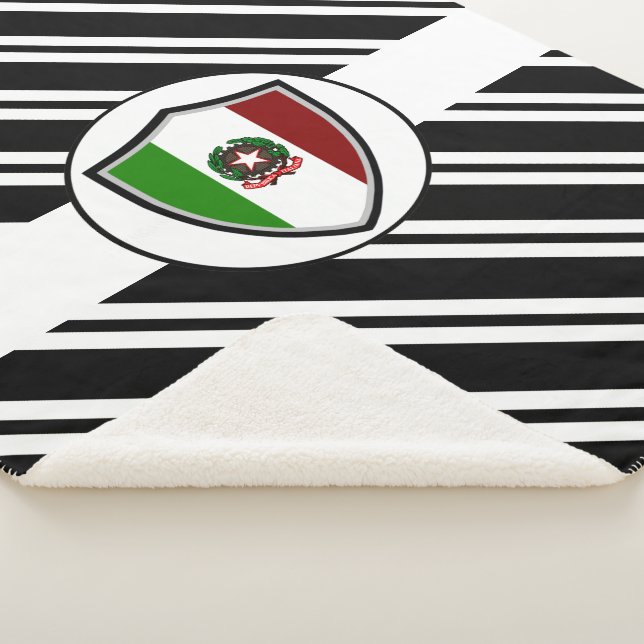 Italian flag-emblem sherpa blanket (3/4)