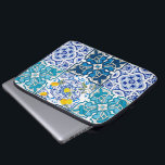 Italian style  ,vibrant       laptop sleeve<br><div class="desc">Italian style Ceramic tile</div>