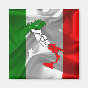 Italian waving flag magnet