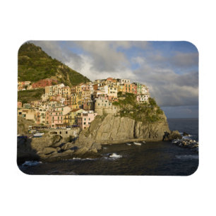 Italy, Cinque Terre, Manarola. Village on cliff. Magnet