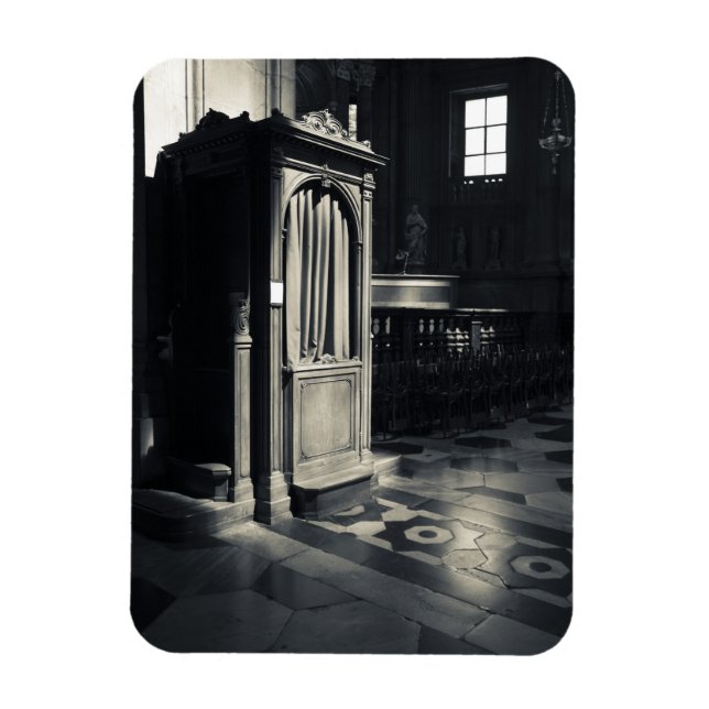 Italy, Como Province, Como. Como Cathedral, Magnet (Vertical)