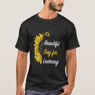 It's Beautiful Day For Learning Retro Teacher Stud T-Shirt