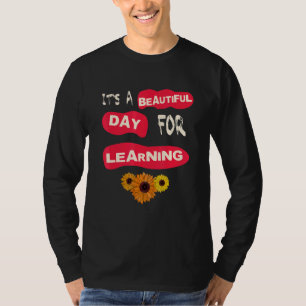 It's Beautiful Day For Learning Retro Teacher Stud T-Shirt