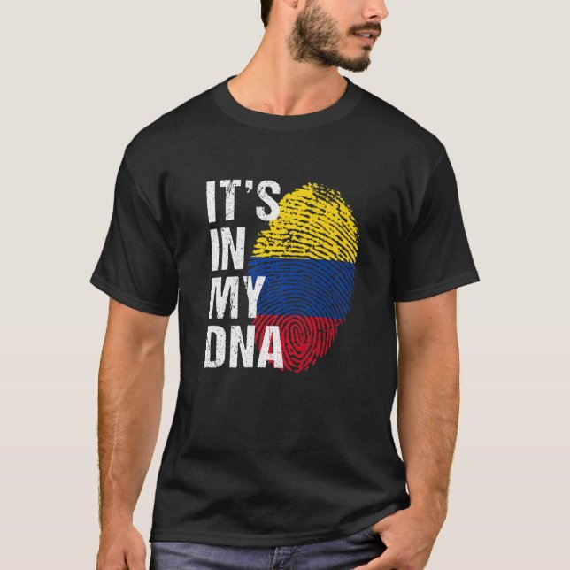 It's in My DNA colombian Pride  colombia Flag men  T-Shirt (Front)