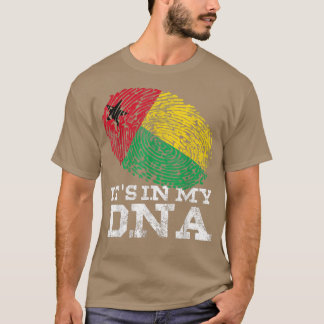 It's In My DNA GuineaBissau Country Flag Vintage G T-Shirt