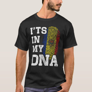 It's In My DNA Moldovan Fingerprint Proud Moldova T-Shirt