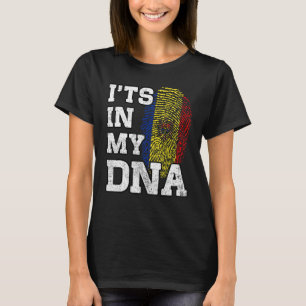 It's In My DNA Moldovan Fingerprint Proud Moldova  T-Shirt
