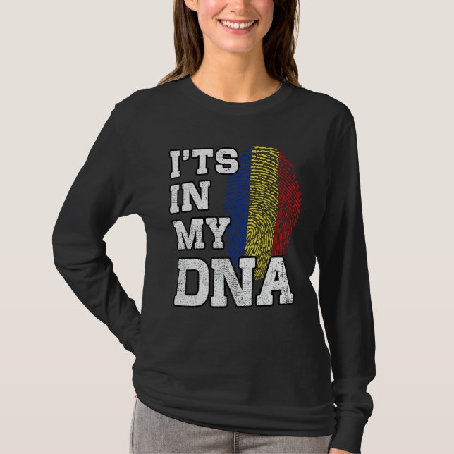 It's In My DNA Romanian Fingerprint Proud Romania  T-Shirt (Front)