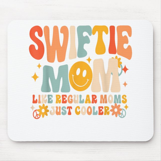 It's Me Hi I'm The Cool Mum It's Me Retro Groovy M Mouse Pad (Front)