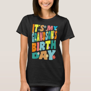 It's My grandson's Birthday Retro Vintage Women Me T-Shirt