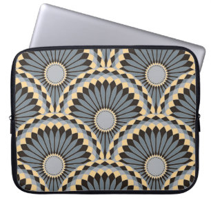 Ivory Silver: Circular Floral Tile. Laptop Sleeve