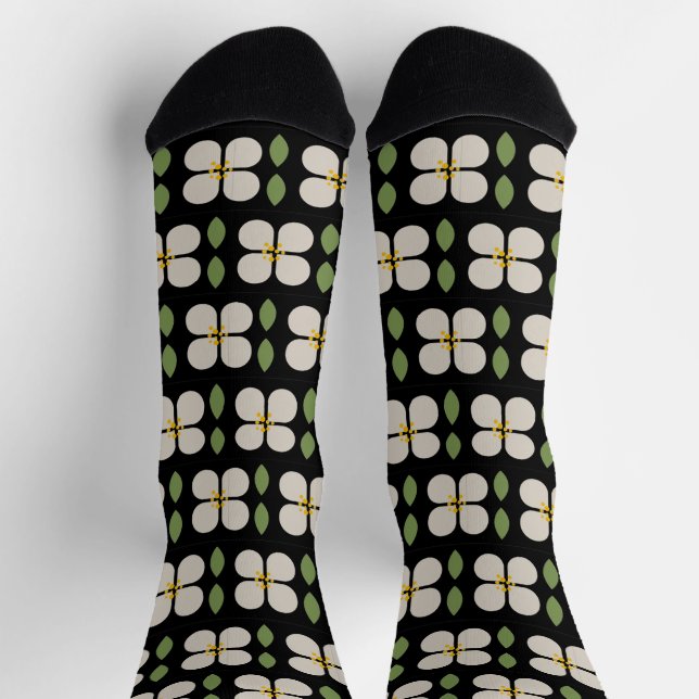 IVORY VINES - Sustainable Funny Floral Socks (Top)
