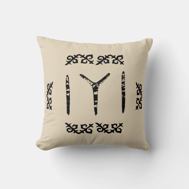 IYI CUSHION (Front)