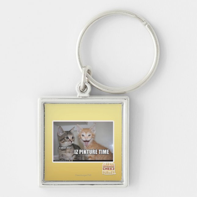 iz pikture time key ring (Front)