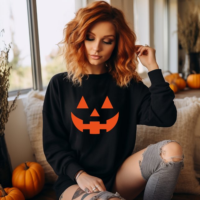 Jack O Lantern Face Halloween Sweatshirt (Jock O Lantern Face Halloween Sweatshirt. )
