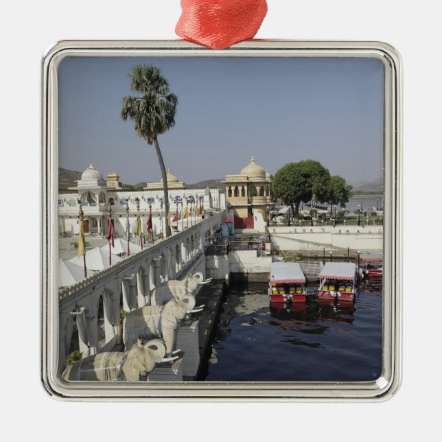 Jag Mindar Palace, Lake Pichola, Udaipur, India. Metal Tree Decoration (Front)