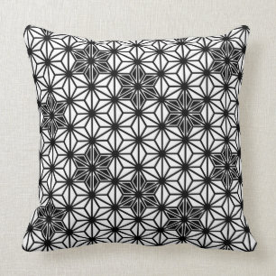 Japanese Asanoha pattern - white and black Cushion