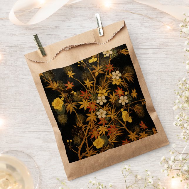 Japanese Autumn Leaves Antique Rich Classic Art Favour Bags (Clipped)
