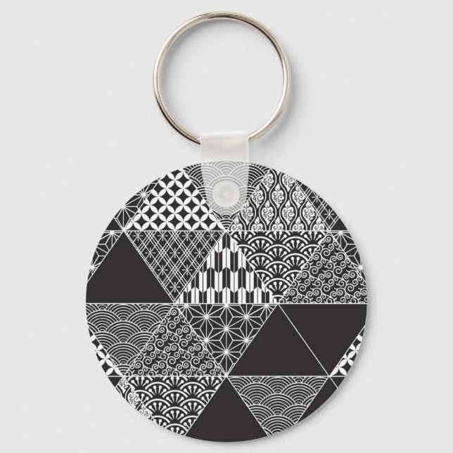 Japanese Black And White Collage Triangle Pattern Key Ring (Front)