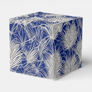 Japanese flower and grass pattern favour box