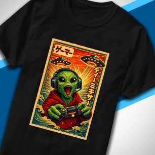 Japanese Retro Vintage UFO Alien Funny Gamer T-Shirt