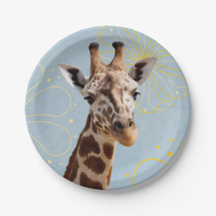 Jaunty giraffe tilting head paper plate