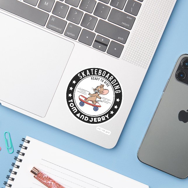 Jerry Skateboarding - Ready To Ride (Laptop w/ iPhone)