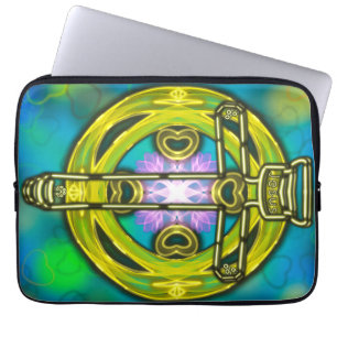 Jesus is the light that I seek  Laptop Sleeve