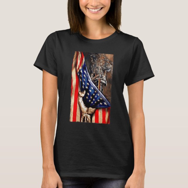 Jesus Woman Warrior Of Christ Lion God Judah Ameri T-Shirt (Front)
