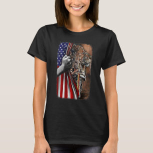 Jesus Woman Warrior Of Christ Lion God Judah Usa F T-Shirt