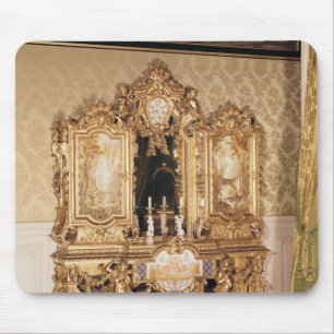 Jewellery cabinet mouse pad