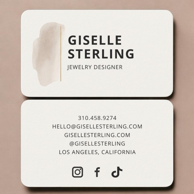 Jewellery Designer Business Card (Creator Uploaded)
