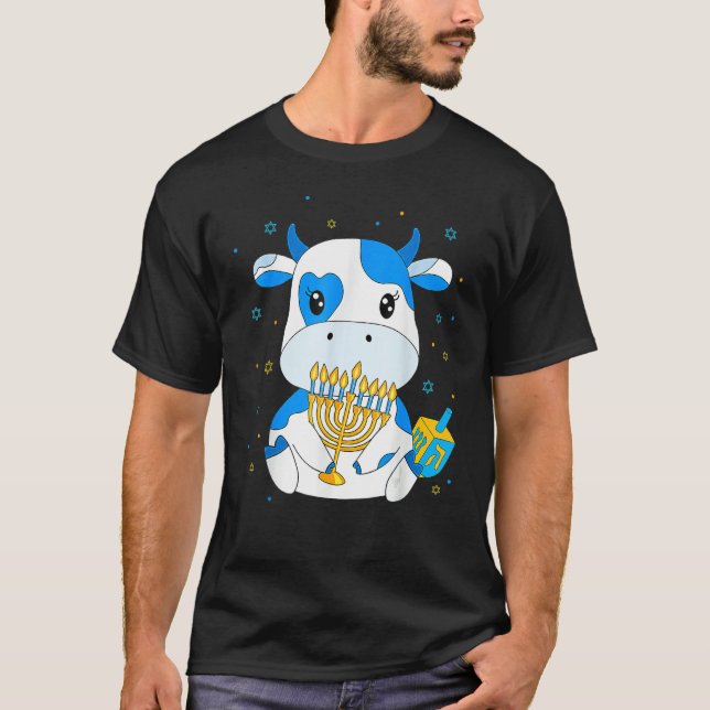 Jewish Milk Cow Hanukkah Decorations Menorah Dreid T-Shirt (Front)