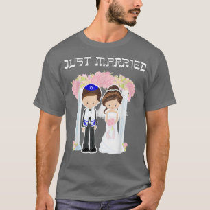 Jewish Wedding Just Married Chuppah Bride Groom 34 T-Shirt