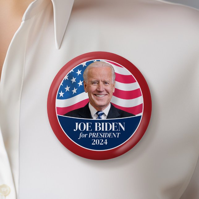 Joe Biden 2024 Photo - American Flag red border  6 Cm Round Badge (Biden Harris Campaign Button - Great Rally button for the Next Election)