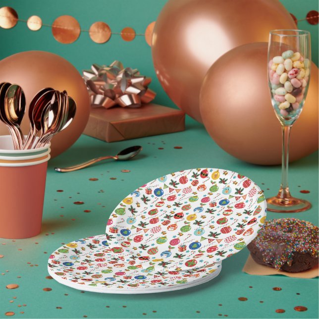 Joy Christmas, Christmas-Ball-Ornament pattern Paper Plate (Multi)