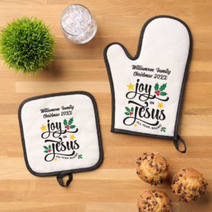 JOY IN JESUS Custom Christian Christmas Family Oven Mitt & Pot Holder Set