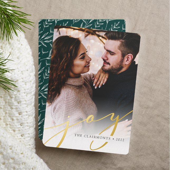 Joy Script | Elegant Vertical Christmas (Creator Uploaded)