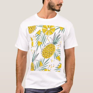 Juicy pineapples: bright vintage pattern. T-Shirt